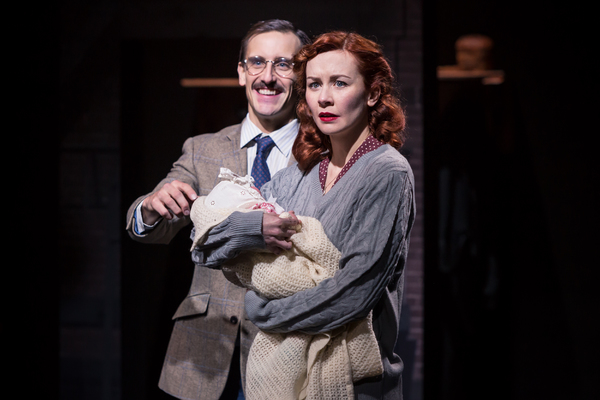 Photo Flash: First Look at THE RUBENSTEIN KISS Image