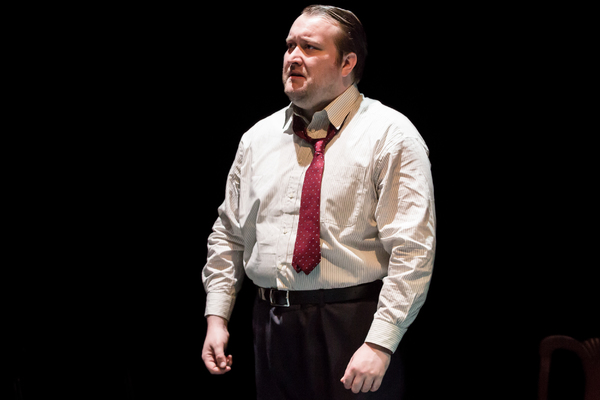 Photo Flash: First Look at THE RUBENSTEIN KISS Image