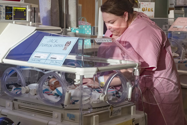 Photo Flash: See a First Look at This Week's Episode of THIS IS US 