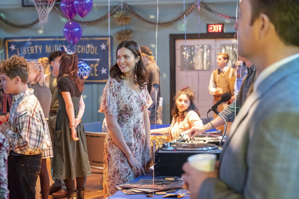 Photo Flash: See a First Look at This Week's Episode of THIS IS US Image