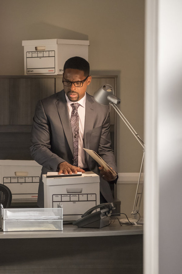 Photo Flash: See a First Look at This Week's Episode of THIS IS US Image