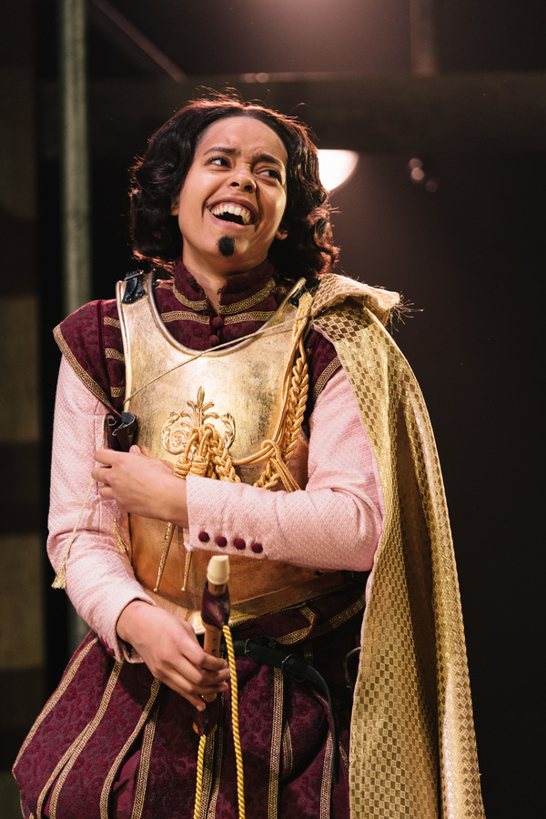 Photo Flash: First Look at EMILIA at the Vaudeville Theatre Image