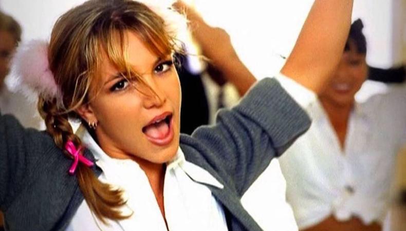BWW Poll: Which Song Do You Most Want to See in the Britney Spears Musical? 