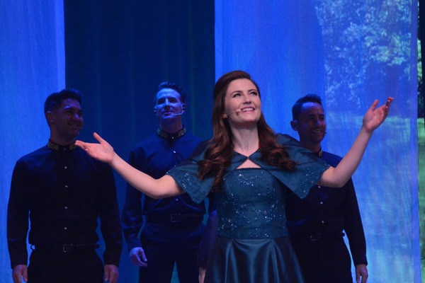 Photo Coverage: Celtic Woman Ancient Land Tour Comes to Long Island Image