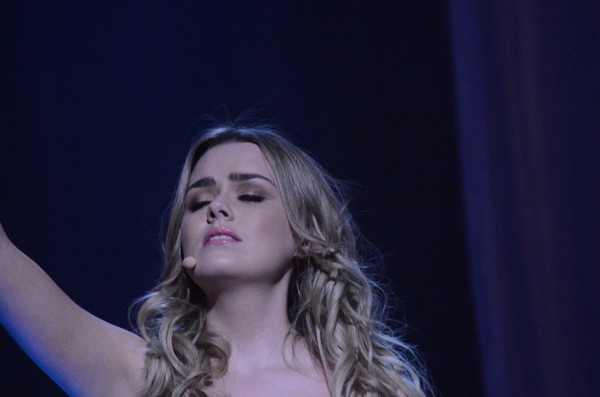 Photo Coverage: Celtic Woman Ancient Land Tour Comes to Long Island Image