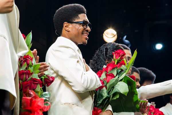Photo Coverage: Get Ready Because Here Comes AIN'T TOO PROUD! Check Out Photos of the Cast's Opening Night Bows Image
