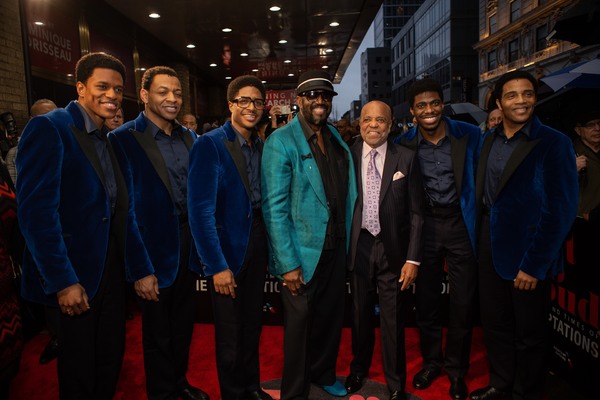 Photo Coverage: Mary Wilson, Berry Gordy & More Walk the Red Carpet at AIN'T TOO PROUD Image