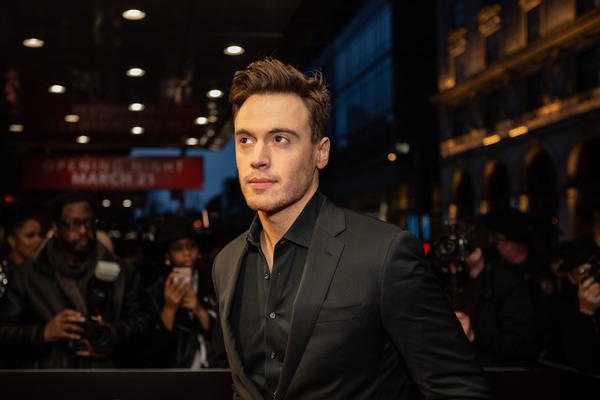 Photo Coverage: Mary Wilson, Berry Gordy & More Walk the Red Carpet at AIN'T TOO PROUD Image