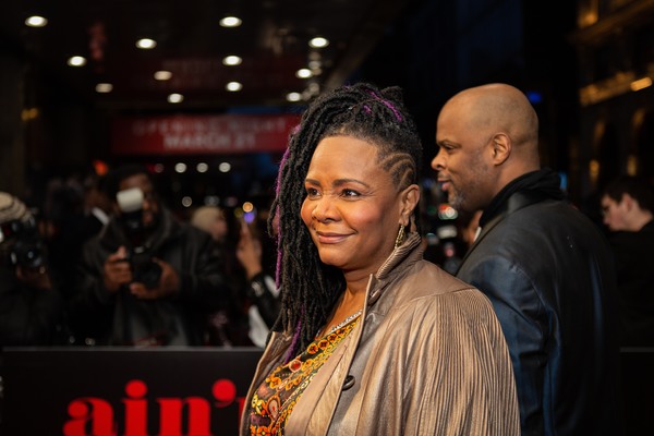 Photo Coverage: Mary Wilson, Berry Gordy & More Walk the Red Carpet at AIN'T TOO PROUD Image