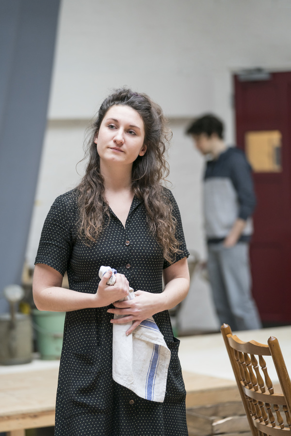 Photo Flash: In Rehearsal with Sally Field, Bill Pullman and the All-Star Cast of ALL MY SONS Image