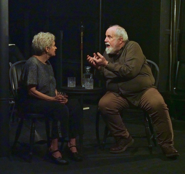 Photo Flash: First Look at Mad Horse Theatre's LIFE SUCKS Image