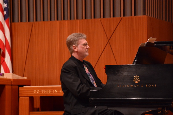 Photo Coverage: ANTHONY KEARNS Plays a Benefit Show for Julia's Butterfly Foundation Image