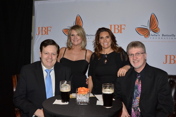 Photo Coverage: ANTHONY KEARNS Plays a Benefit Show for Julia's Butterfly Foundation Image