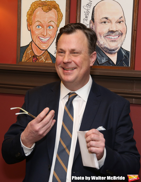 Photo Coverage: Sardi's Unveils Portrait of THE PROM Star Beth Leavel! Image