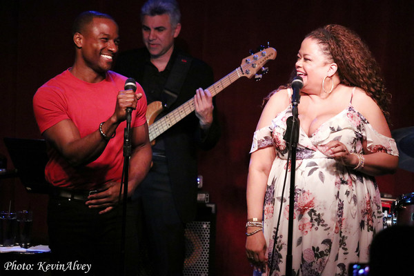 Photo Flash: Natalie Douglas Thrills at Birdland Image
