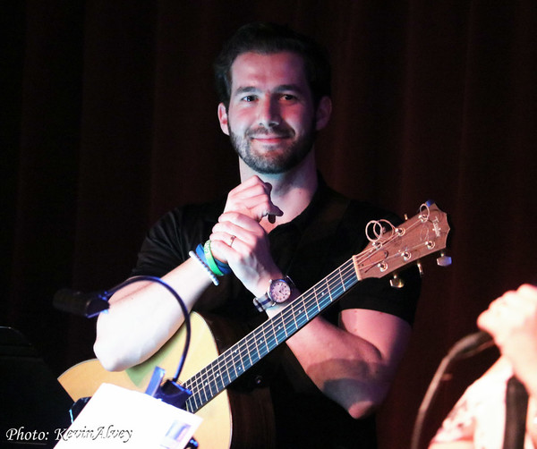 Photo Flash: Natalie Douglas Thrills at Birdland Image