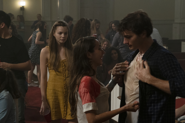 Photo Flash: Get a First Look at Netflix's New Young Adult Drama THE SOCIETY 
