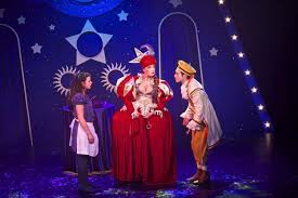 Review: THE LITTLE MATCH GIRL at THEATRE DE LA RENAISSANCE Image