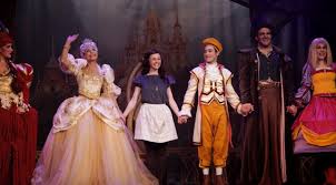 Review: THE LITTLE MATCH GIRL at THEATRE DE LA RENAISSANCE Image