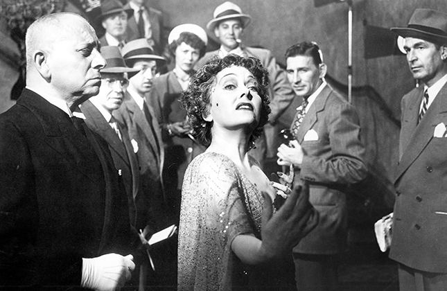 Review: Twilight of the Gods: SUNSET BOULEVARD Opens in Brazil 