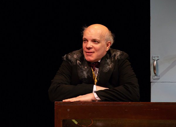 Photo Flash: Hartford Stage Amuses with PERFECT NONSENSE Image