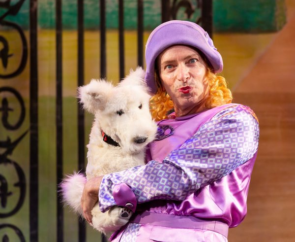 Photo Flash: Hartford Stage Amuses with PERFECT NONSENSE Image
