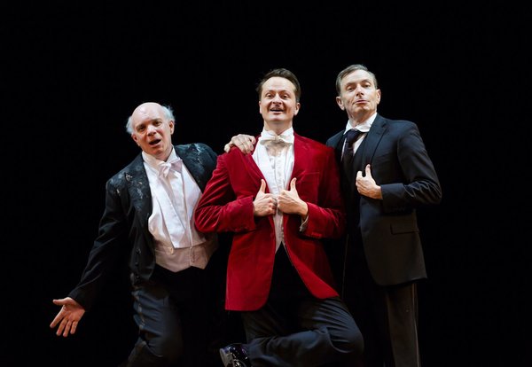 Photo Flash: Hartford Stage Amuses with PERFECT NONSENSE Image