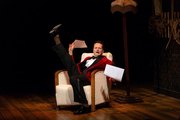 Photo Flash: Hartford Stage Amuses with PERFECT NONSENSE Image