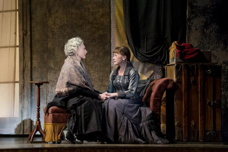 BWW Exclusive Interview: Louise Pitre Talks MARIE, DANCING STILL at Seattle's 5th Avenue Theatre and More Image