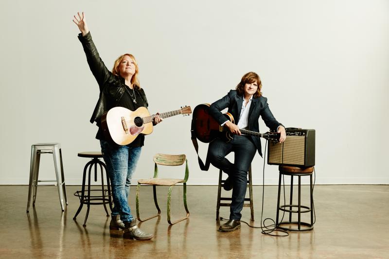 Interview:  Indigo Girls' Emily Saliers Talks Houston Symphony, Musicals, and Young Thug 