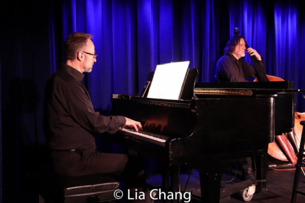 Photo Flash: AVENUE Q's Jennifer Barnhart Sparkles In Cabaret Debut At The Laurie Beechman Image