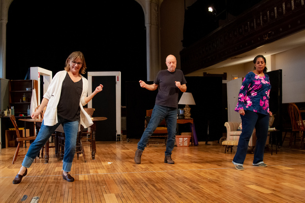 Photo Flash: In Rehearsal with Steppenwolf's THE CHILDREN Image