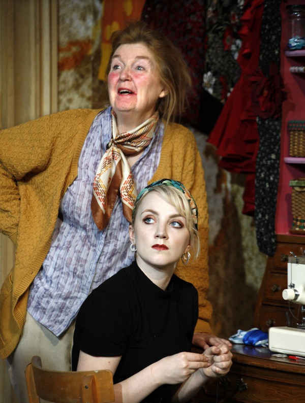 Anne Kent & Evanna Lynch Photo