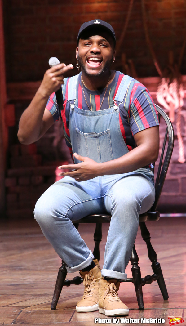 Exclusive Photo Coverage: NYC Students Get Their Shot at HAMILTON's Latest #eduHAM Image