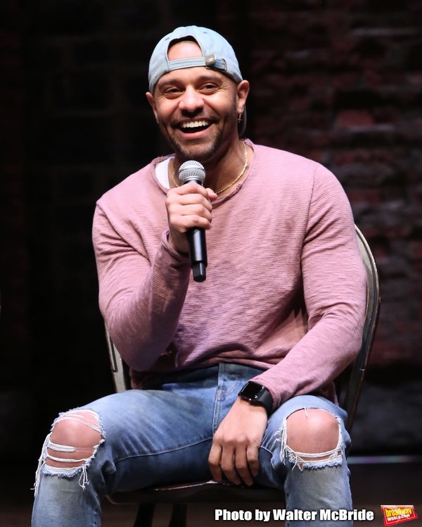 Exclusive Photo Coverage: NYC Students Get Their Shot at HAMILTON's Latest #eduHAM Image