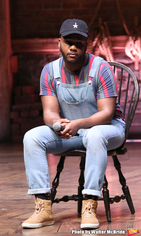 Exclusive Photo Coverage: NYC Students Get Their Shot at HAMILTON's Latest #eduHAM Image