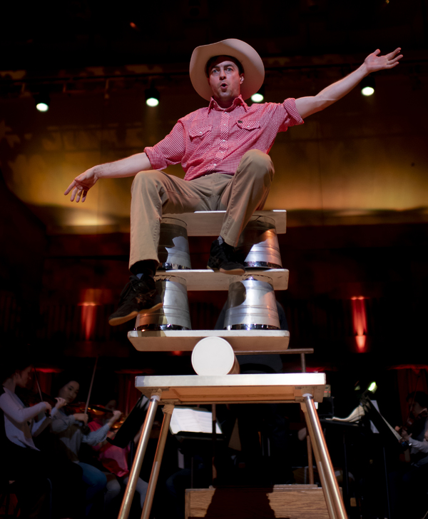 BWW Previews: CIRQUE GOES HOLLYWOOD at Meyerhoff Symphony Hall Image