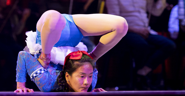 BWW Previews: CIRQUE GOES HOLLYWOOD at Meyerhoff Symphony Hall Image