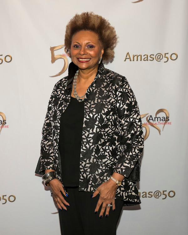 Leslie Uggams
 Photo