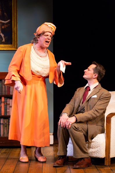 Review: JEEVES & WOOSTER IN 'PERFECT NONSENSE' at Hartford Stage 