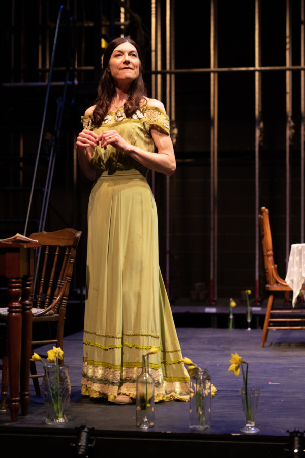 Photo Flash: First Look At Flint Repertory Theatre's THE GLASS MENAGERIE Image