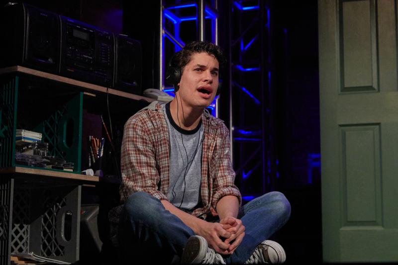 Review: GIRLFRIEND from TheaterWorks (at the Wadsworth) Image