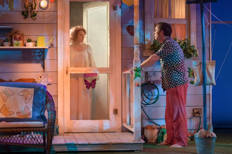 Review: MAYTAG VIRGIN at Dezart Performs is a Magical Night of Theater Image