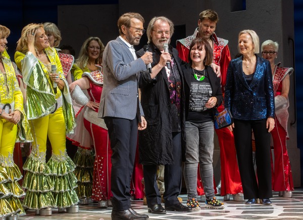 Photo Flash: MAMMA MIA! Celebrates 20 Years in London Image