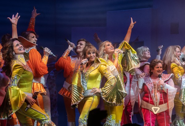 Photo Flash: MAMMA MIA! Celebrates 20 Years in London Image