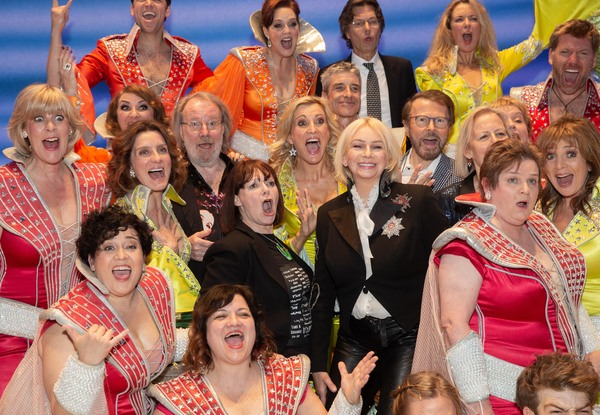 Photo Flash: MAMMA MIA! Celebrates 20 Years in London Image