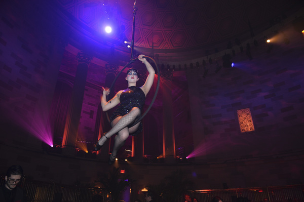 Photo Flash: Isn't it Grand? See the Creators and Stars of FOSSE/VERDON on the Red Carpet Image