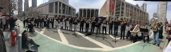 Photo Flash: Local 802 Musicians Rally, Perform in Solidarity with Striking Chicago Symphony Musicians Image