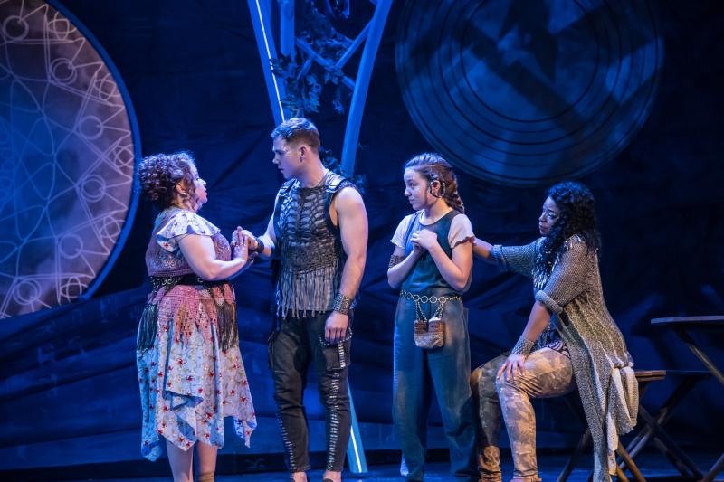 Review: ATLANTIS at Virginia Repertory Theatre 