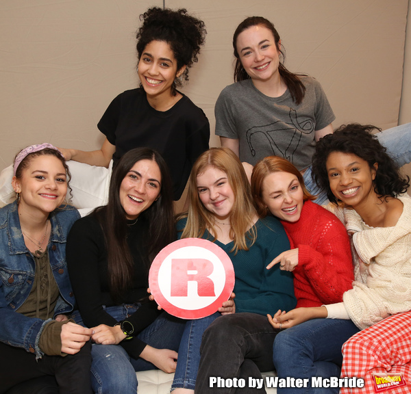 Lilly Santiago, Isabelle Fuhrman, Sharlene Cruz, Sophia Kelly-Hendrick, AnnaSophia Ro Photo